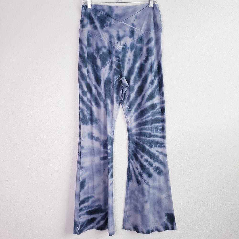 Earthbound Blue and Gray Tie-Dye Leggings